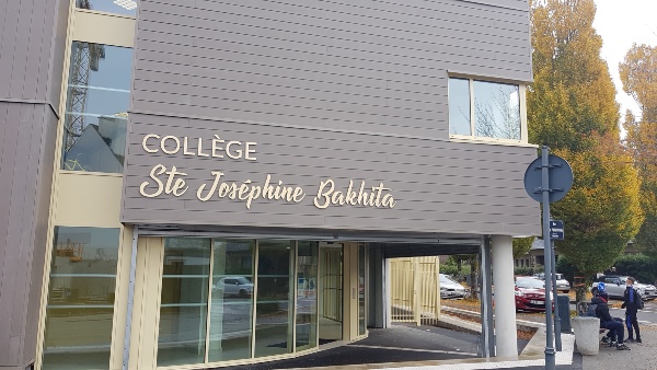 Collège Sainte Joséphine Bakhita - façade